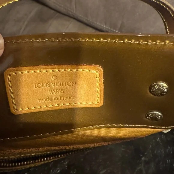 Louis Vuitton Gold Tote Bag - Picture 7 of 11